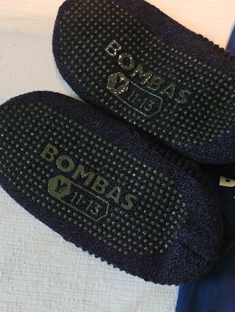 Bombas - The Gripper Slipper Navy Youth Size 11-13 NWT